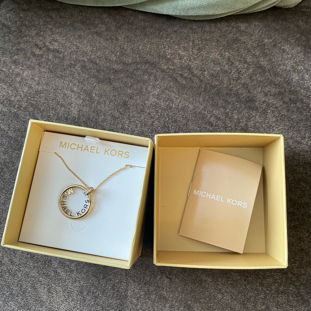 Michael Kors Gold Circle Pendant Necklace - Picture 3 of 7